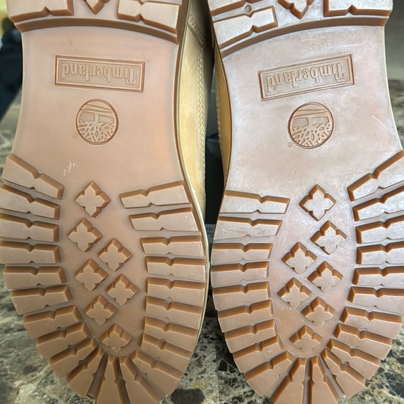 Timberland Tan Boots with Sturdy Leather Upper and Rugged Tread main image 4